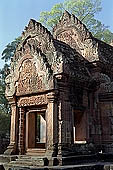 Banteay Srei temple - the 'mandapa' that precedes the three towers of the central sanctuary 